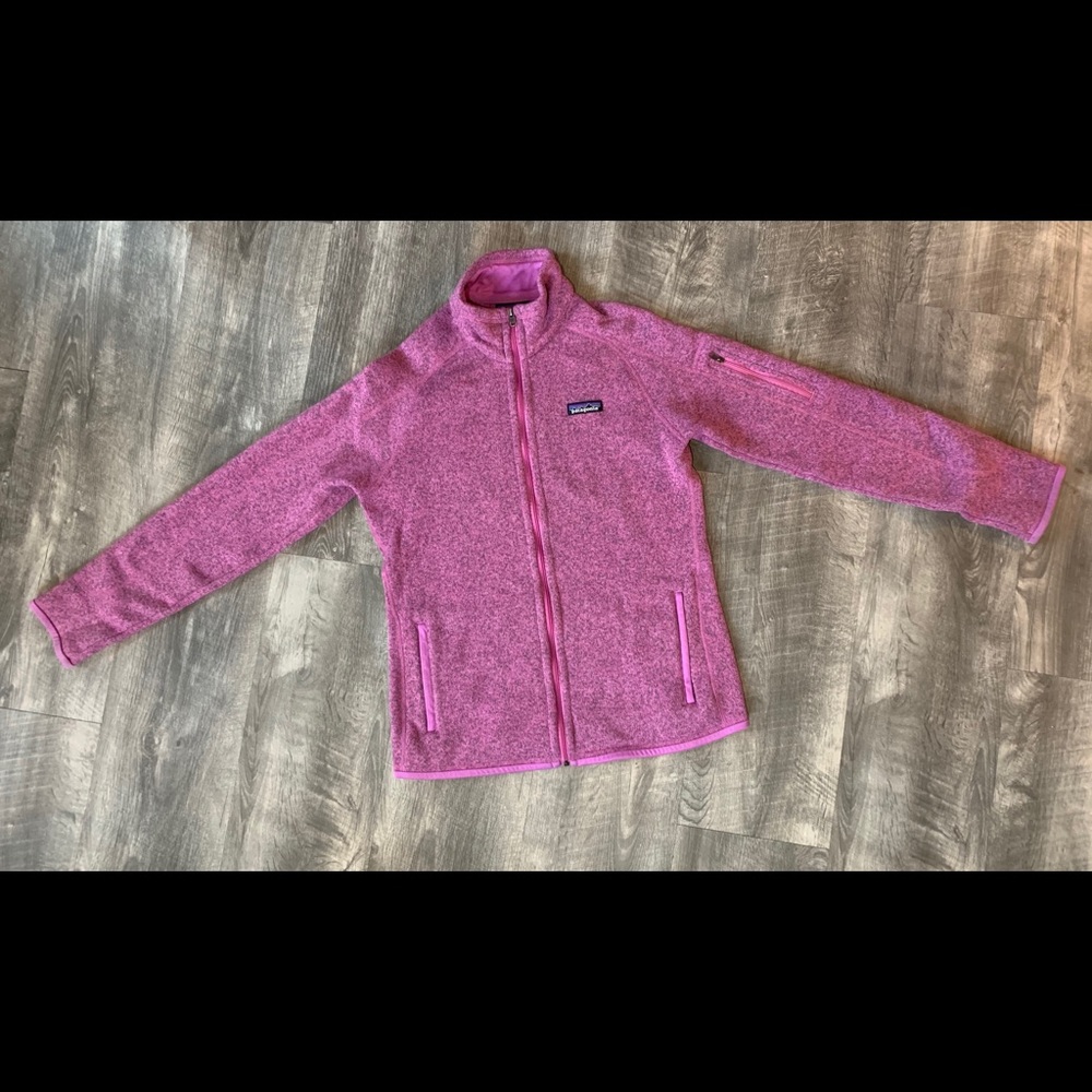 Patagonia zip up sweater.
